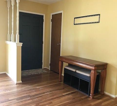 3rd image of 3235 Basswood Ln