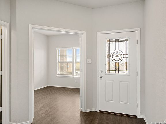 3rd image of 2655 Greenwell Ln