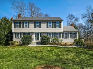 284 South Ave, New Canaan, CT 06840
