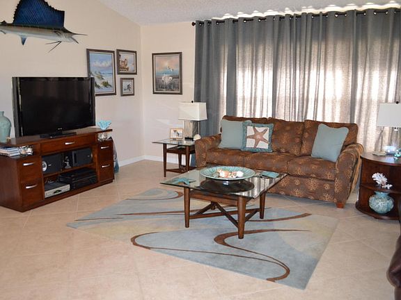 5th image of 978 Sarasota Dr SE