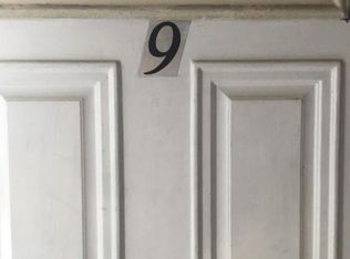 609 Grove City Rd APT 9, Slippery Rock, PA 16057