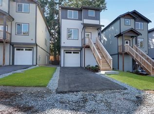 1045 S 115th St, Burien, WA