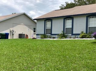 5812 Driftwood Dr, Winter Haven, FL 33884