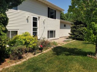 2719 18th St S, Moorhead, MN