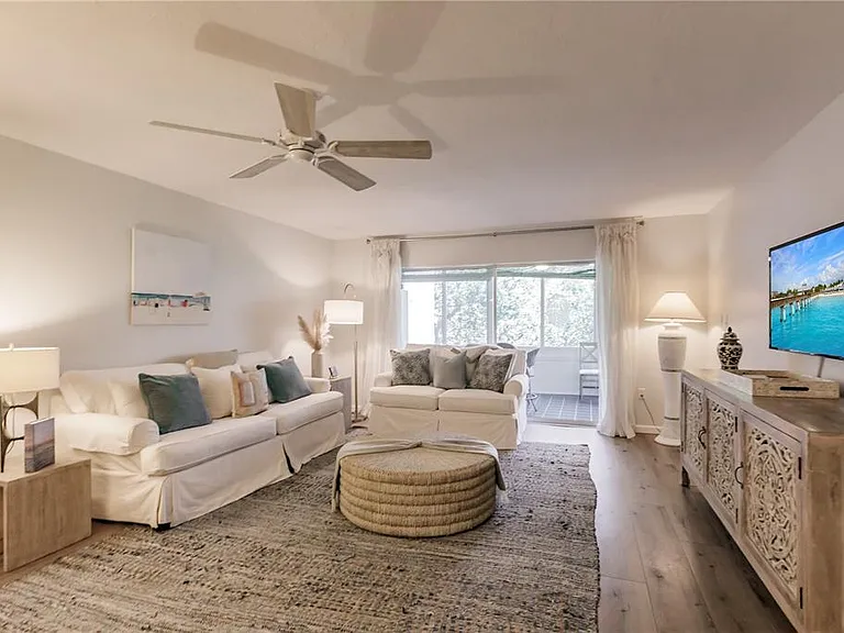 1200 E Peppertree Ln #303 — Photo 13