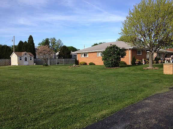 House Left w/Shed