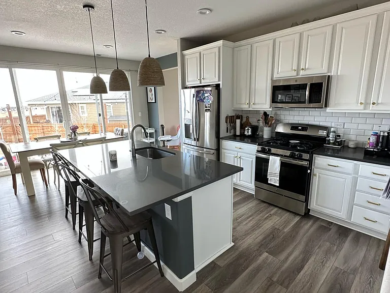 718 Pine Warbler Ct — Photo 17