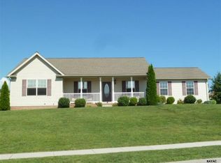 251 Hillside Dr, East Berlin, PA 17316