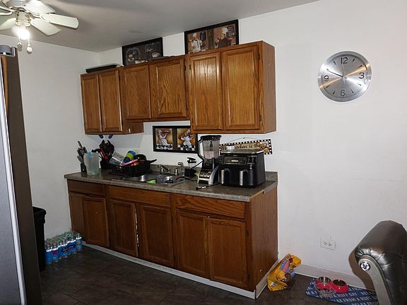 5th image of 3005 30th St #3007