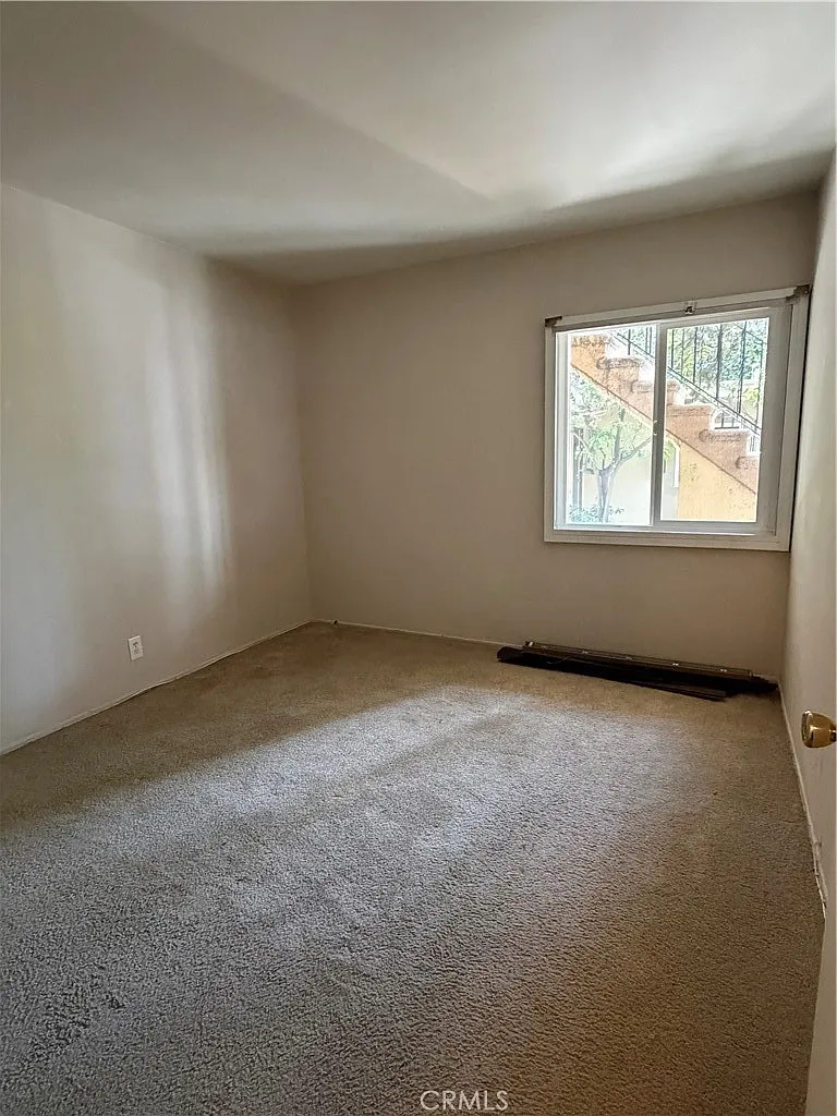 1 bed, 700 sqft, $1,795 — Photo 4