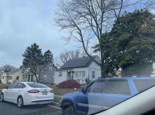 2117 S Brighton Ave, Clementon, NJ 08021