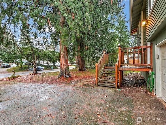 2nd image of 13906 126th Avenue E
