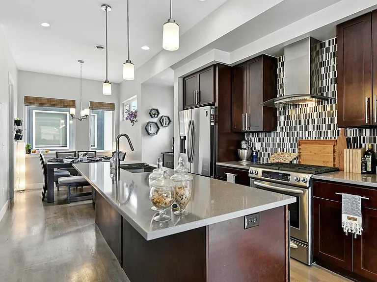 3433 W 16th Ave — Photo 7