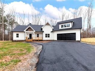 2710 Castleberry Bridge Rd, Dawsonville, GA 30534