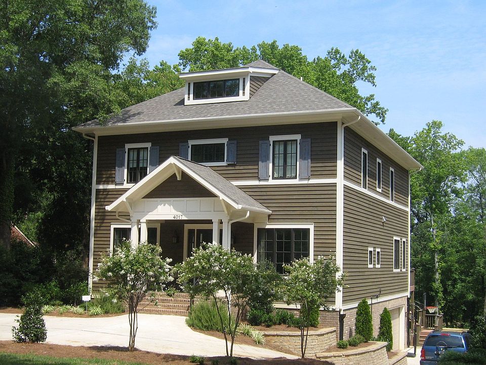 Beautiful home, wood/brick exterior, stone accents