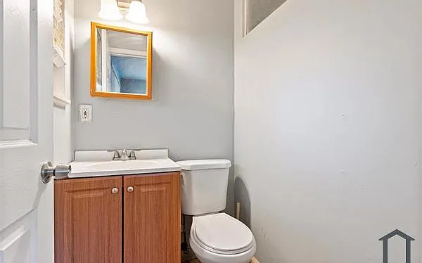 10241 Viscount Dr — Photo 7