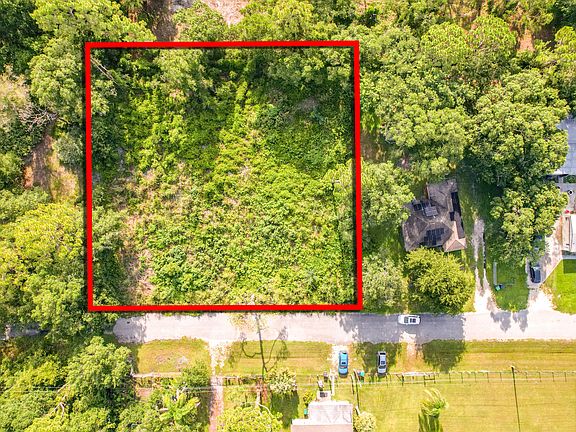 2nd image of 3176 NW 74th Terrace