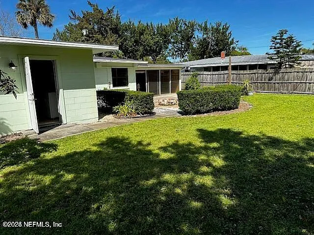 1012 N 6th Ave — Photo 20