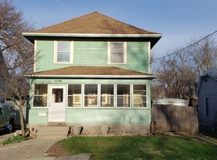 1004 31st St, Des Moines, IA 50311