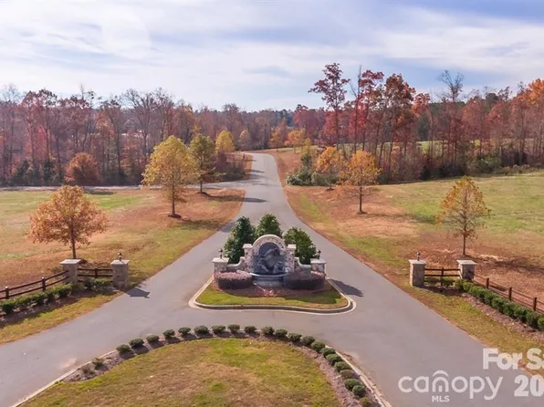 6207 Victory Pass Ln, Waxhaw, NC 28173