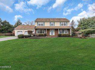 3 Green Meadow Dr, Tinton Falls, NJ 07724