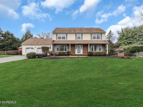 3 Green Meadow Drive, Tinton Falls, NJ 07724