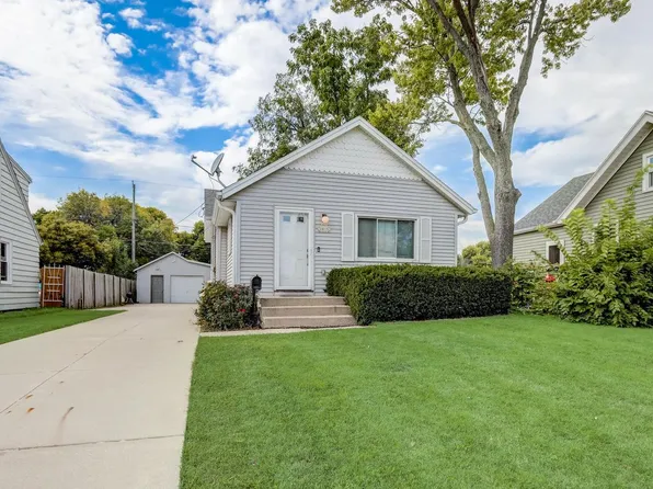 2015 South 94th STREET, West Allis, WI 53227