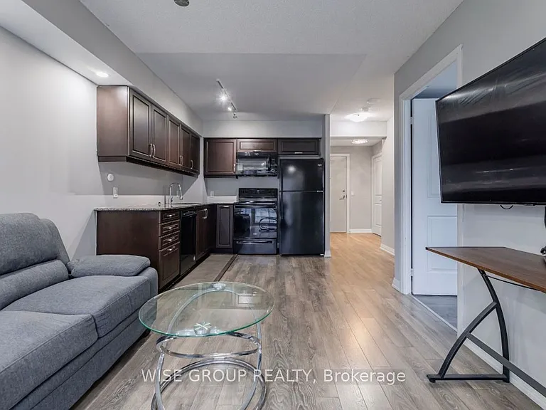 30 Meadowglen Pl N #1403 — Photo 3