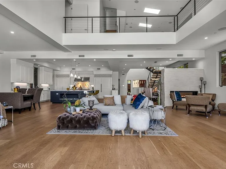 503 S Lucia Ave — Photo 11