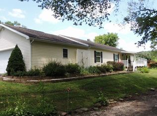17 10th St, Jacksonville, OH 45740