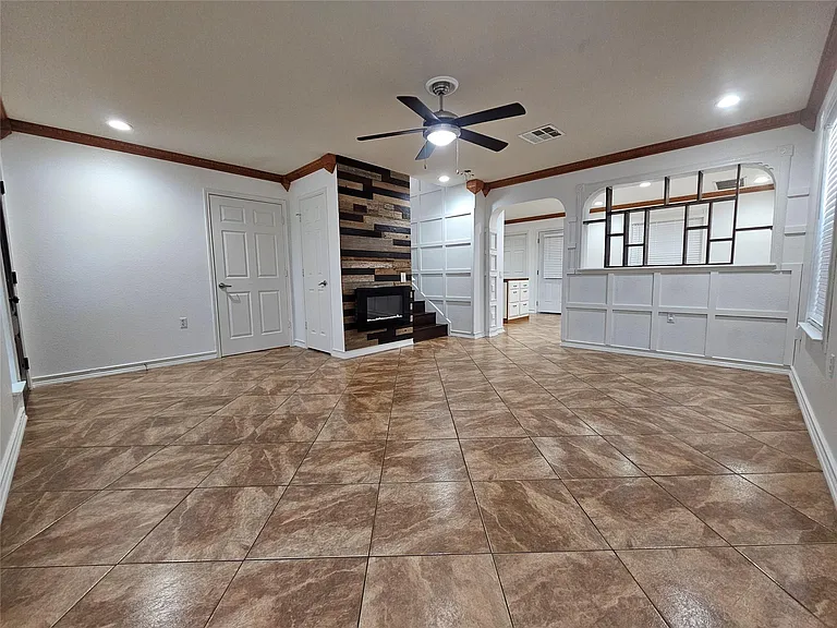18212 Flathead Dr — Photo 4