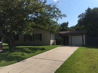408 McKown Dr, Mansfield, TX 76063