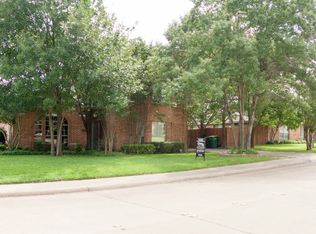 1515 Kari Ann Dr, Cedar Hill, TX 75104