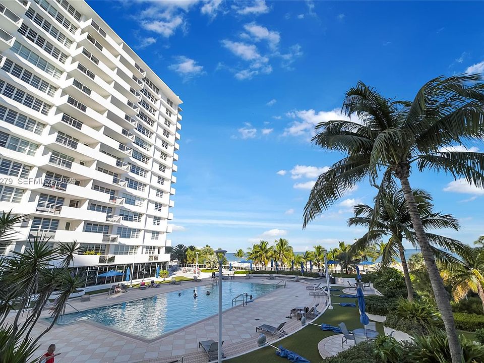 1st image of 100 Lincoln Rd #315