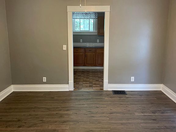 5th image of 203 N Harrison St #2