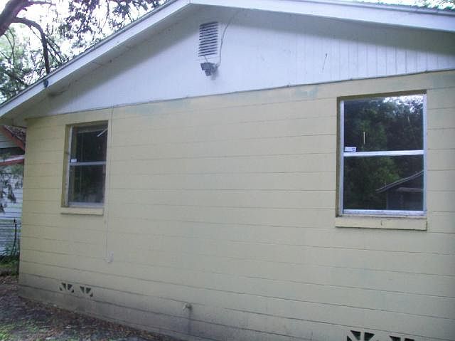 1st image of 1413 W 23rd St