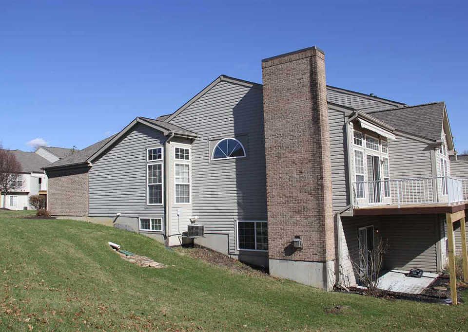 2nd image of 146 Hidden Ridge Ct