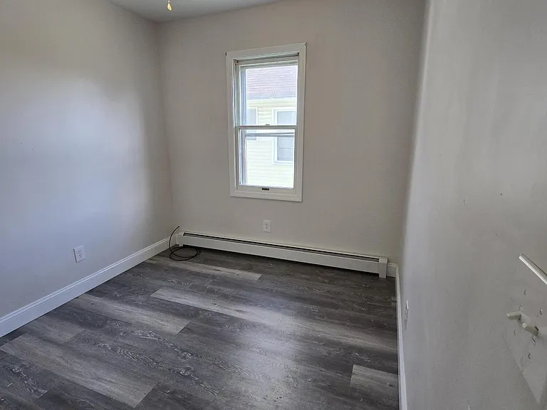 37 Green St — Photo 6