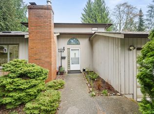 20185 Grade Cres, Langley, BC V3A 4J5