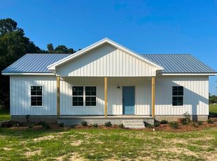 428 Lambs Bridge Rd, Swainsboro, GA 30401