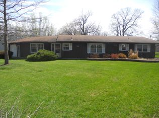 216 Fraser Ave, Walnut, IL 61376