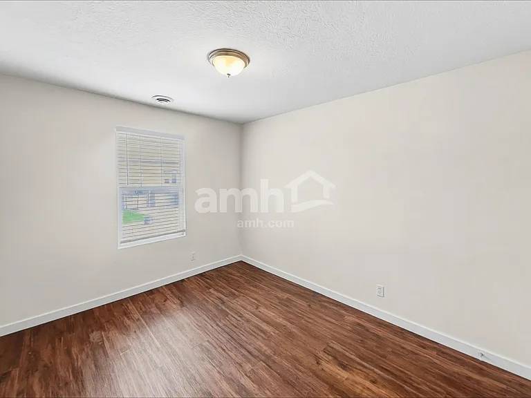 19735 Susquehanna Way — Photo 17
