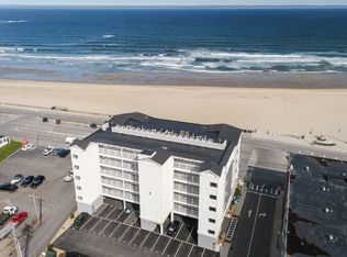 315 Ocean Blvd #207, Hampton, NH 03842