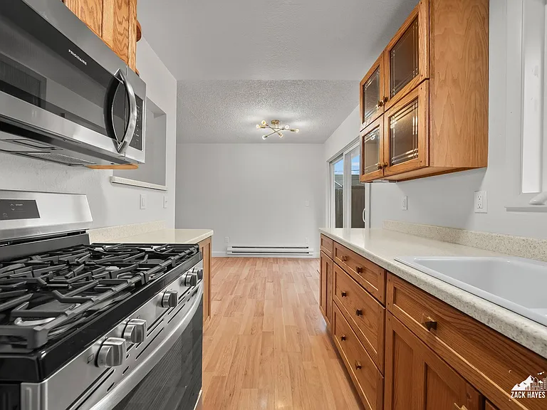 4207 Hayes St #A — Photo 14