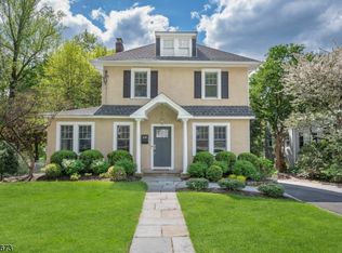 34 Shadyside Ave, Summit, NJ 07901