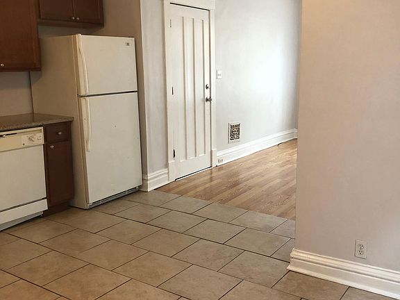 3rd image of 3163 Bent Ave Floor 1