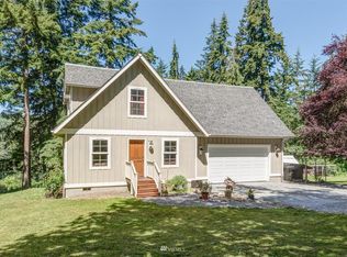 55 N Lake Grove Rd, Camano Island, WA 98282