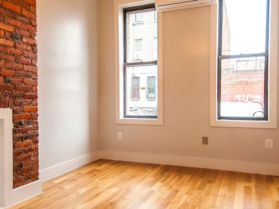 1st image of 1128 Willoughby Ave