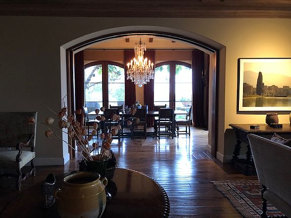 Great Rm>Dining Rm>Ocean