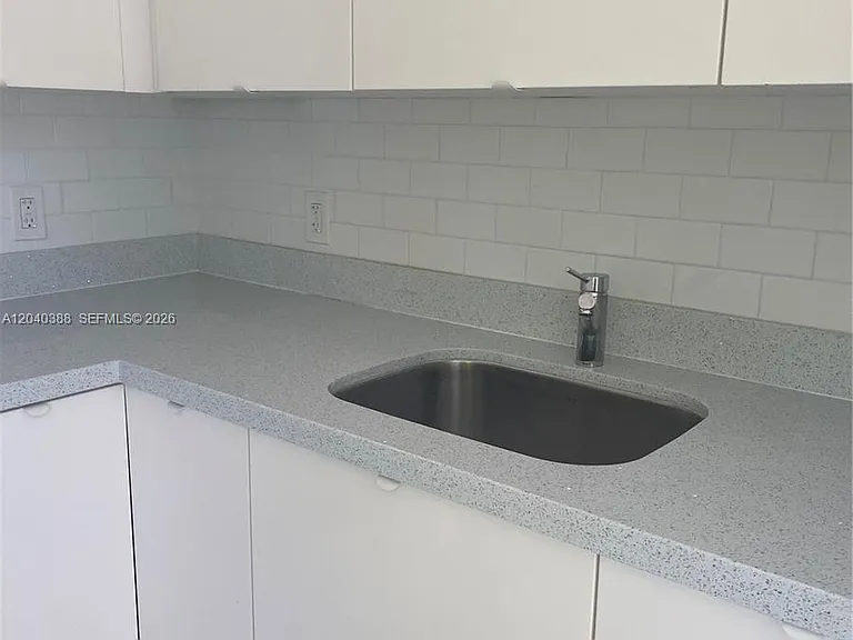 2011 NE 167th St #9 — Photo 8